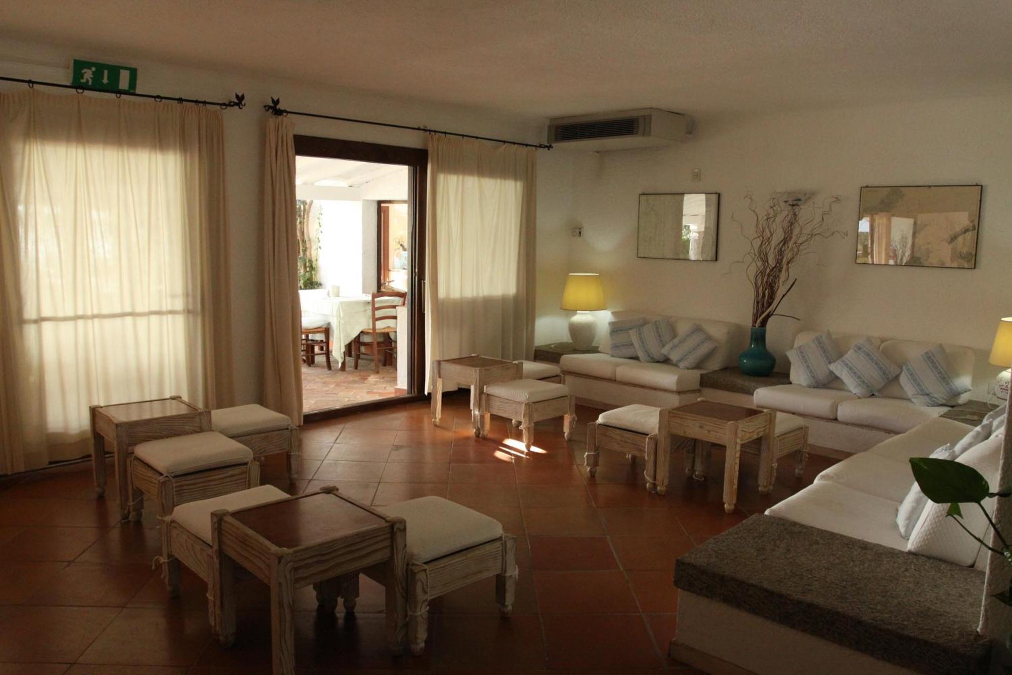 Ihr Hotel San Paolo Порто Сан Паоло Екстериор снимка